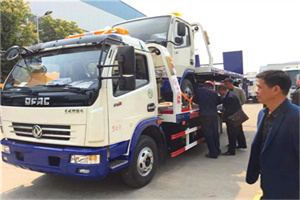 新泾镇汽车道路救援拖车价格